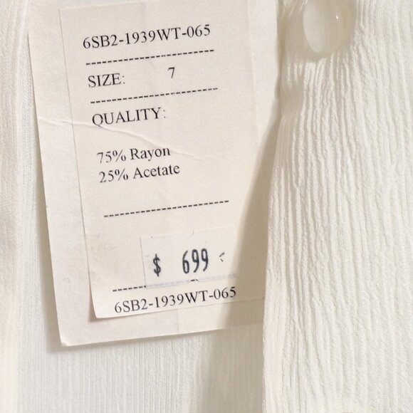 Cream colour short sleeve sheer blouse size small - Picture 3 of 12